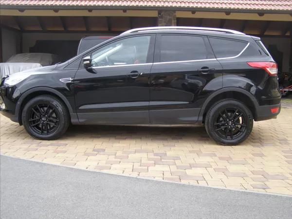 Ford Kuga 2,0 150PS PANORAMA - foto 2