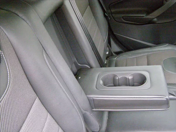 Ford Kuga 2,0 150PS PANORAMA - foto 23