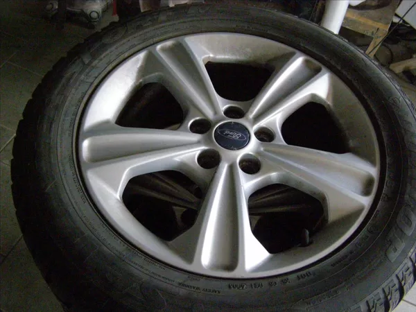 Ford Kuga 2,0 150PS PANORAMA - foto 35