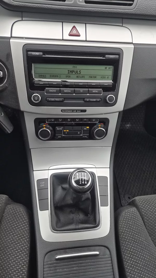 Volkswagen Passat Variant 1.8 TSi combi - foto 13