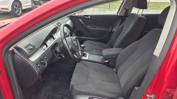 Volkswagen Passat Variant 1.8 TSi combi - foto 9