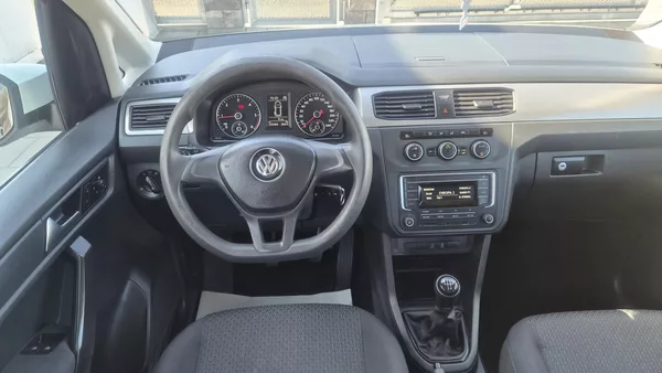 Volkswagen Caddy 2.0TDi 75kw 5míst 1.maj,ČR,DPH - foto 11