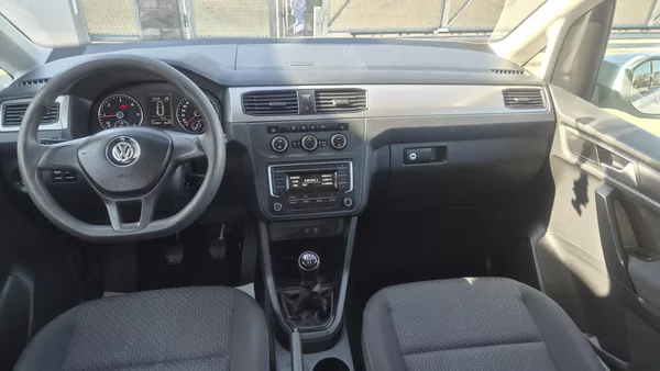 Volkswagen Caddy 2.0TDi 75kw 5míst 1.maj,ČR,DPH - foto 12