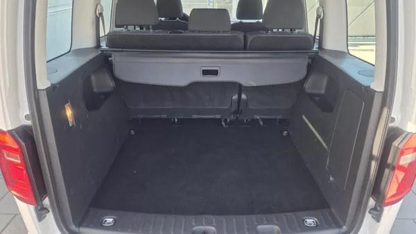 Volkswagen Caddy 2.0TDi 75kw 5míst 1.maj,ČR,DPH - foto 16