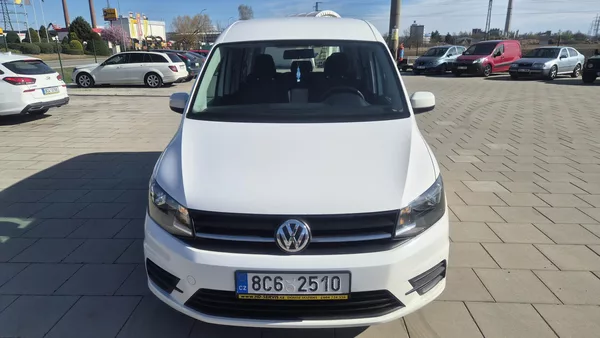 Volkswagen Caddy 2.0TDi 75kw 5míst 1.maj,ČR,DPH - foto 2