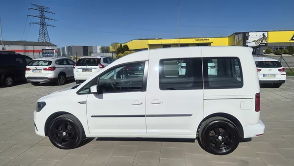 Volkswagen Caddy 2.0TDi 75kw 5míst 1.maj,ČR,DPH - foto 4