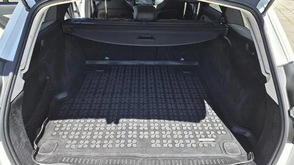 Mercedes-Benz Třídy E 350d 4Matic Exclusive - foto 16