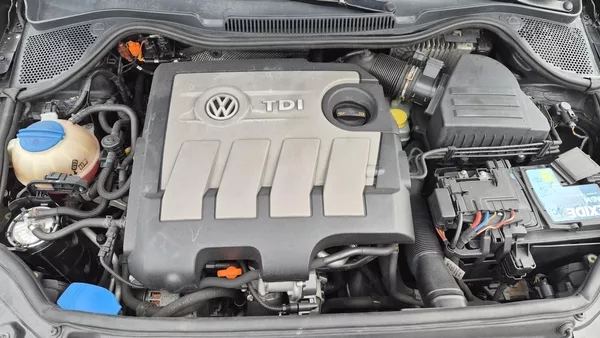 Volkswagen Polo 1.6 TDi PO VELKÉM SERVISU - foto 13