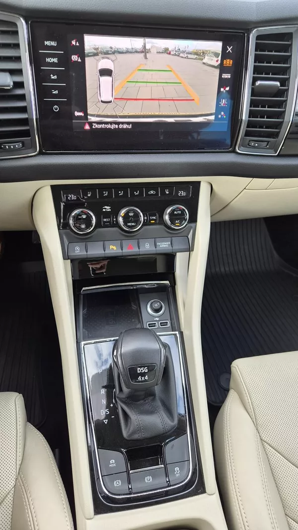 Škoda Kodiaq 2.0TDi 140kw Style+ ČR - foto 14