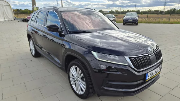 Škoda Kodiaq 2.0TDi 140kw Style+ ČR - foto 3