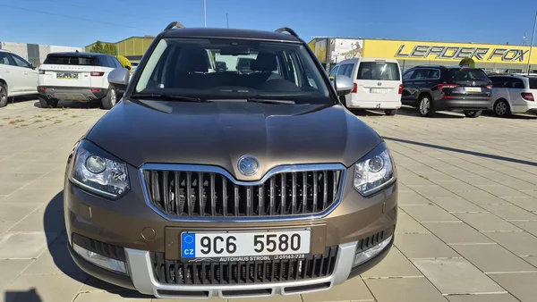Škoda Yeti 2,0TDi 4x4 DSG 125KW TOP! - foto 2