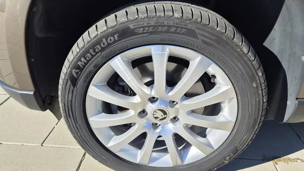 Škoda Yeti 2,0TDi 4x4 DSG 125KW TOP! - foto 21