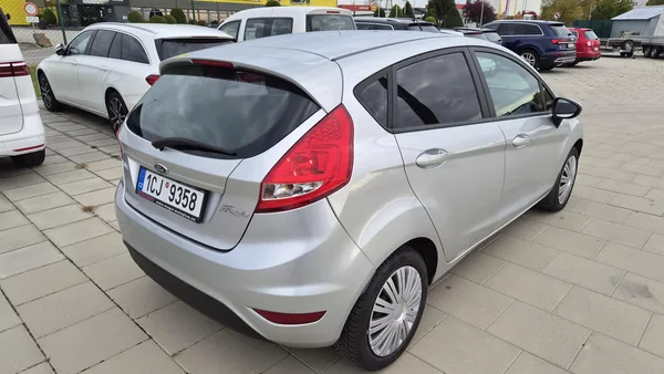 Ford Fiesta 1.25i KLIMA po servisu - foto 5