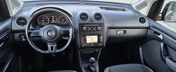 Volkswagen Caddy 1.6 TDI Maxi Cup 7.Míst Navi - foto 12
