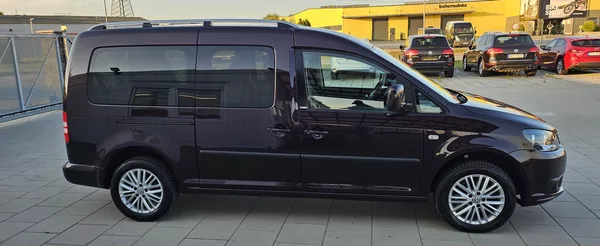 Volkswagen Caddy 1.6 TDI Maxi Cup 7.Míst Navi - foto 5