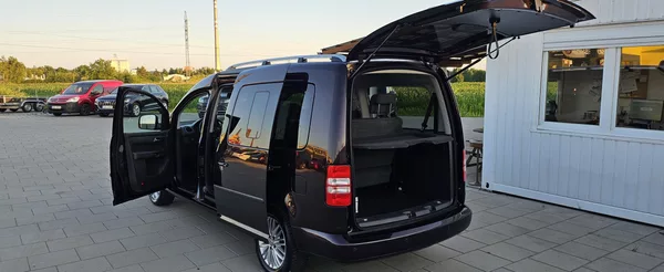 Volkswagen Caddy 1.6 TDI Maxi Cup 7.Míst Navi - foto 9