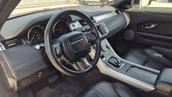 Land Rover Range Rover Evoque 2.0 Td4 SE AWD 9.Kvalt AUT,DPH - foto 10
