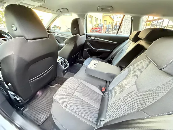 Škoda Octavia 1,5TSi 96kW G-TEC CNG STYLE ČR - foto 9