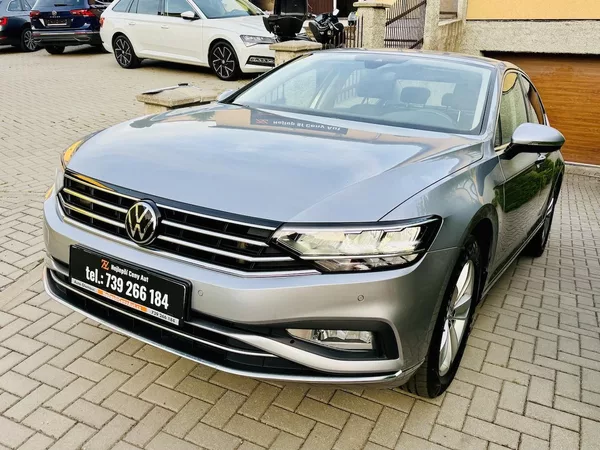 Volkswagen Passat 2,0TDi 110kW ELEGANCE Koup.ČR