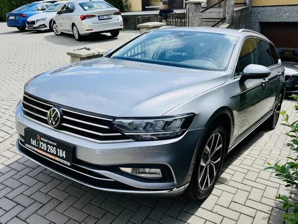 Volkswagen Passat 2.0Tdi 110kW ELEGANCE ACC TAŽN - foto 13