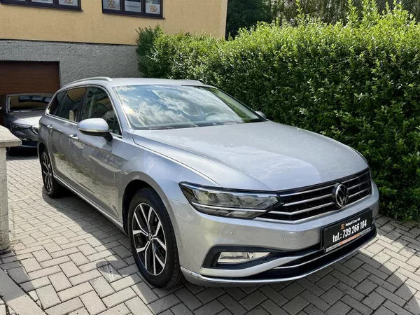 Volkswagen Passat 2.0Tdi 110kW ELEGANCE ACC TAŽN - foto 3