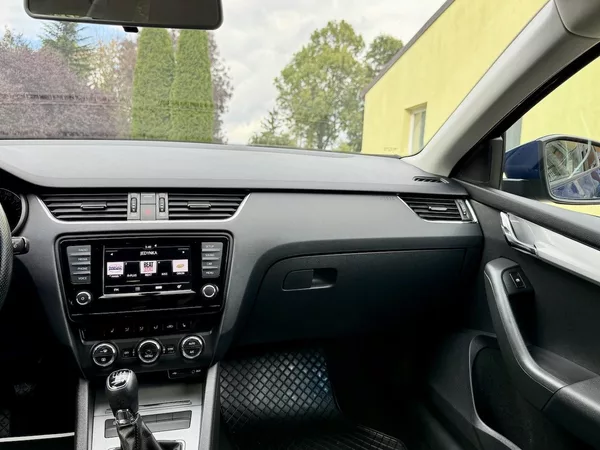 Škoda Octavia 1.4TSi 110kW STYLE - foto 7