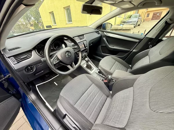 Škoda Octavia 1.4TSi 110kW STYLE - foto 8