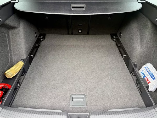 Volkswagen Golf 1.5 eTSI 110 kW mHEV Style DSG - foto 13