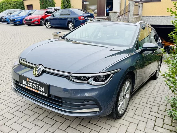 Volkswagen Golf 1.5 eTSI 110 kW mHEV Style DSG - foto 15