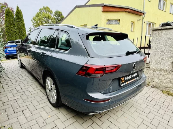 Volkswagen Golf 1.5 eTSI 110 kW mHEV Style DSG - foto 17