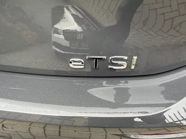 Volkswagen Golf 1.5 eTSI 110 kW mHEV Style DSG - foto 21