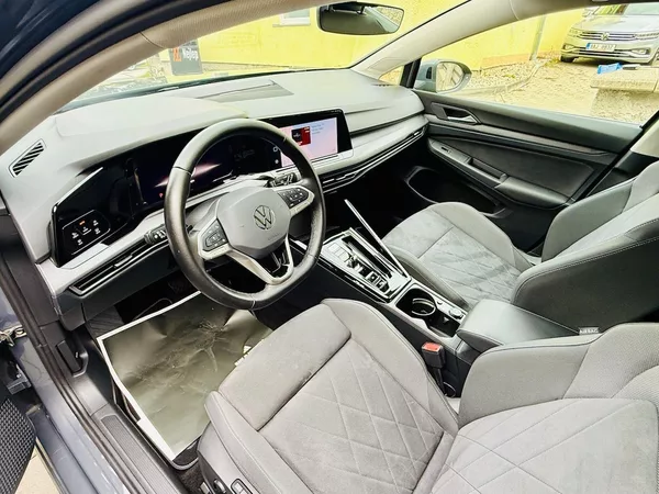 Volkswagen Golf 1.5 eTSI 110 kW mHEV Style DSG - foto 8