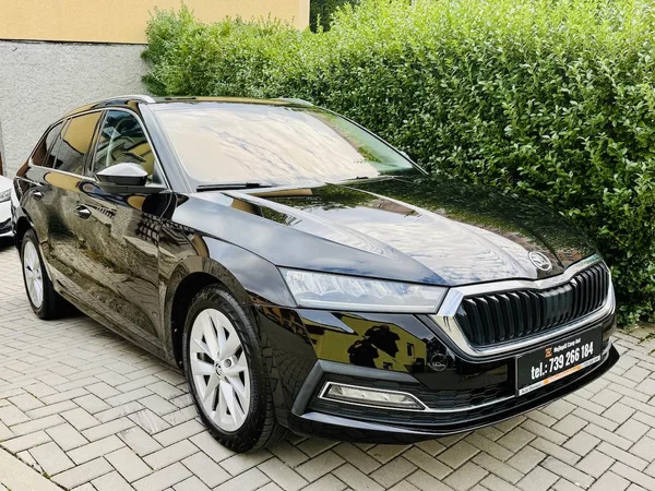 Škoda Octavia 1.5TSi 110kW STYLE PO SERVISE - foto 3