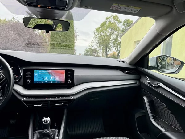 Škoda Octavia 2.0TDi 85kW Koup.ČR,TAŽNÉ - foto 7