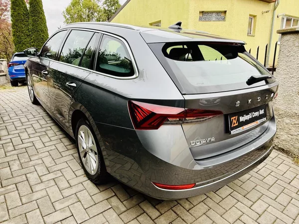 Škoda Octavia 2.0TDi 110kW STYLE Koup.ČR,DPH - foto 16