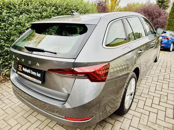 Škoda Octavia 2.0TDi 110kW STYLE Koup.ČR,DPH - foto 5