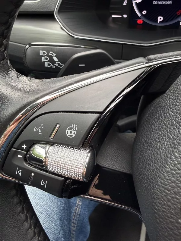 Škoda Superb 2.0 Tdi 147kW 4x4 STYLE DSG ČR - foto 19