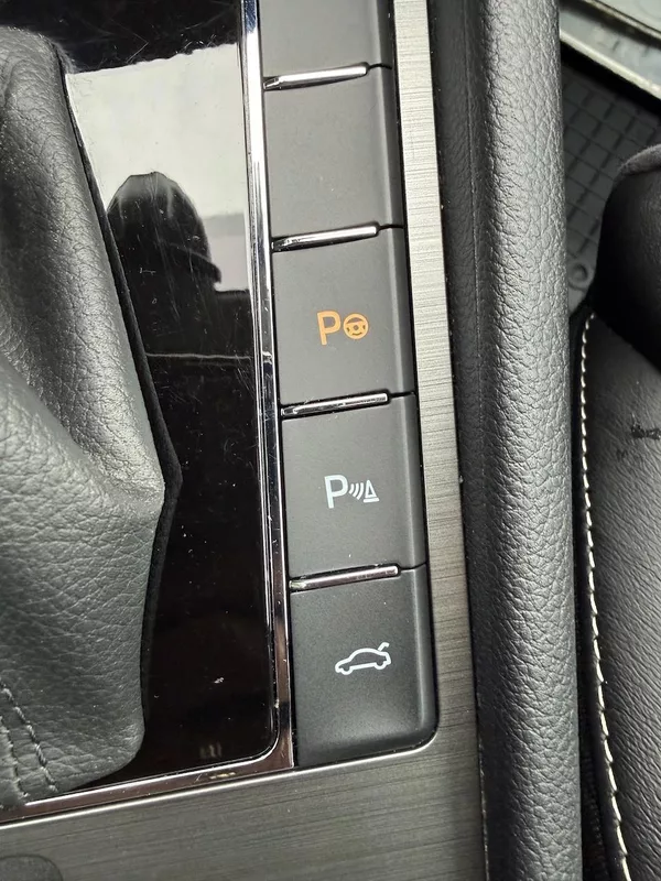 Škoda Superb 2.0 Tdi 147kW 4x4 STYLE DSG ČR - foto 20