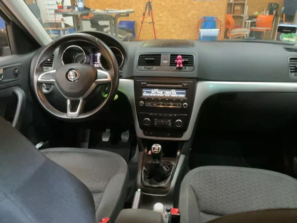 Škoda Yeti 1.4 TSI Edition - foto 11