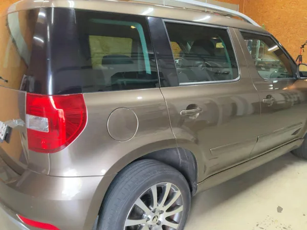 Škoda Yeti 1.4 TSI Edition - foto 6