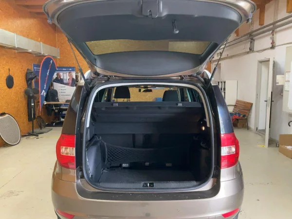 Škoda Yeti 1.4 TSI Edition - foto 9