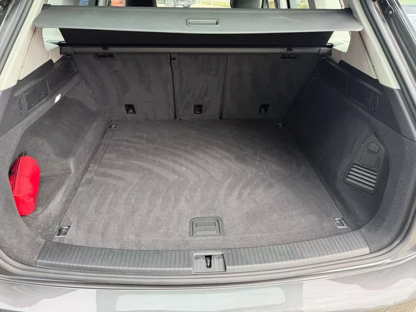 Volkswagen Touareg Basic 3,0TDI 170kW Tažné - foto 13