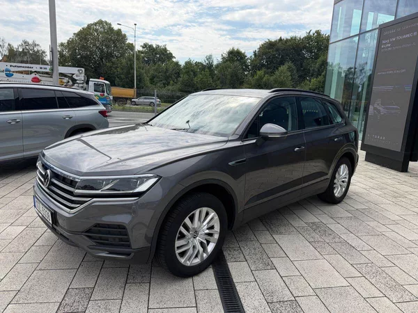 Volkswagen Touareg Basic 3,0TDI 170kW Tažné - foto 4
