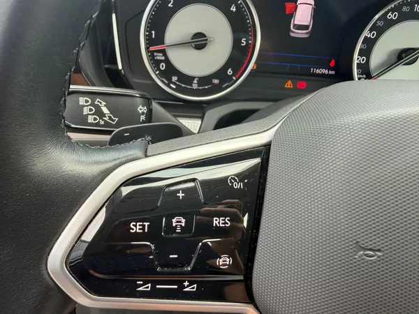 Volkswagen Touareg Basic 3,0TDI 170kW Tažné - foto 6