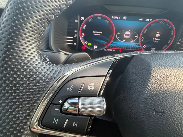 Škoda Kodiaq Sportline 2,0TDI 147kW DSG - foto 7