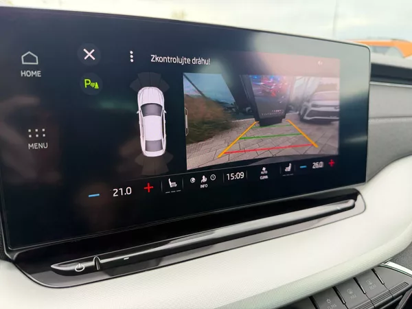 Škoda Octavia Style 2,0TDI 110kW DSG Matrix - foto 11