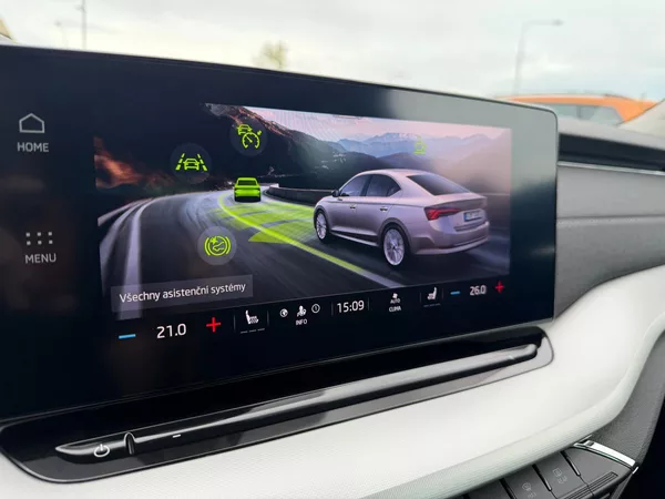 Škoda Octavia Style 2,0TDI 110kW DSG Matrix - foto 14