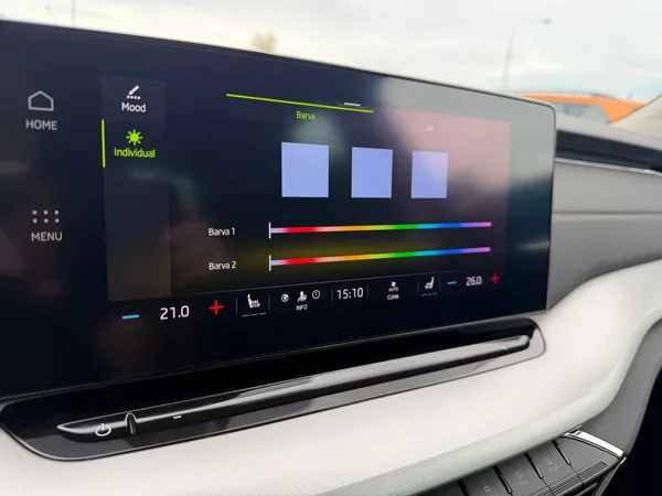 Škoda Octavia Style 2,0TDI 110kW DSG Matrix - foto 15
