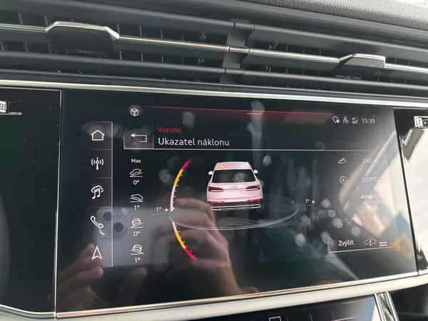 Audi Q7 FL S-line 50TDI 210kW Tažné - foto 17