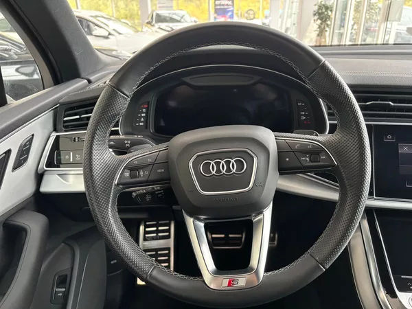 Audi Q7 FL S-line 50TDI 210kW Tažné - foto 24